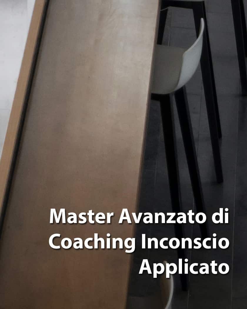 MACIA è il percorso per chi cerca di integrare coaching e PNL in modo pratico e distintivo nella propria professione, con una guida esclusiva su visibilità e marketing.